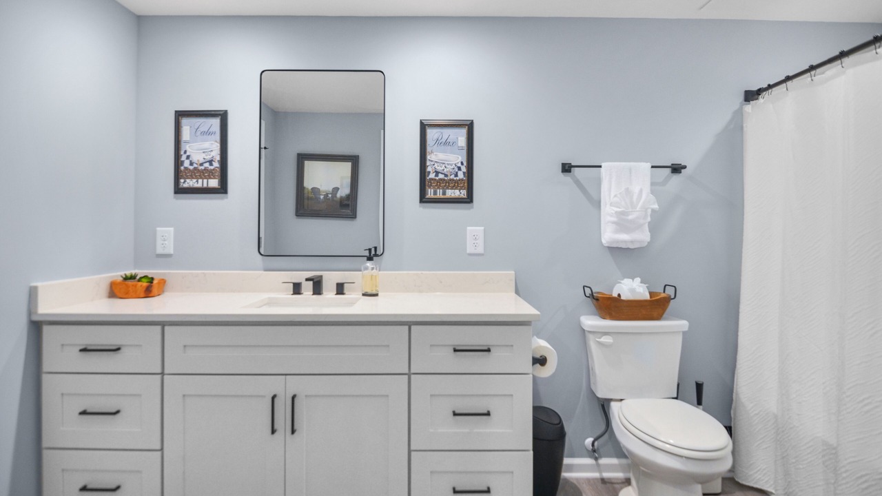 Photo of Bathroom in Ellijay