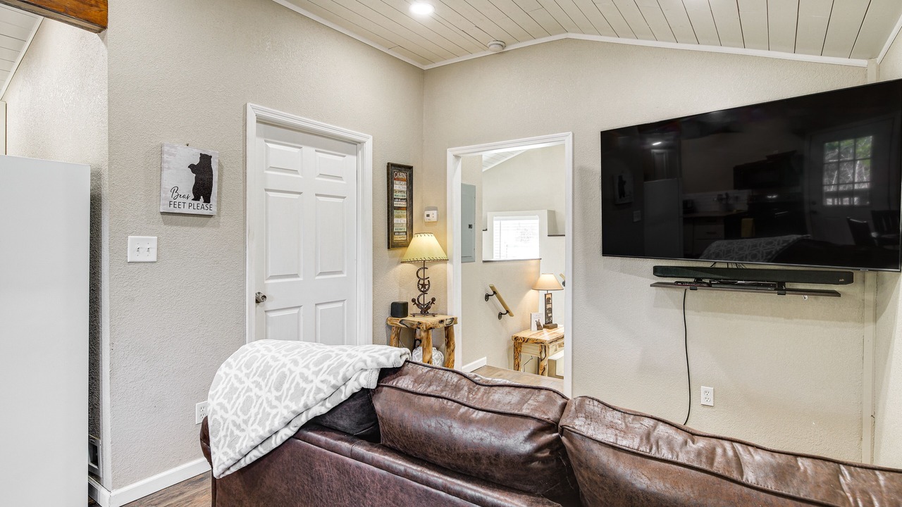 Photo of Bedroom in Kodak