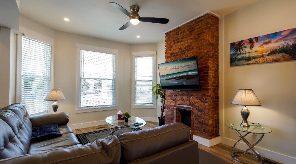 Photo of Livingroom in Near East Columbus
