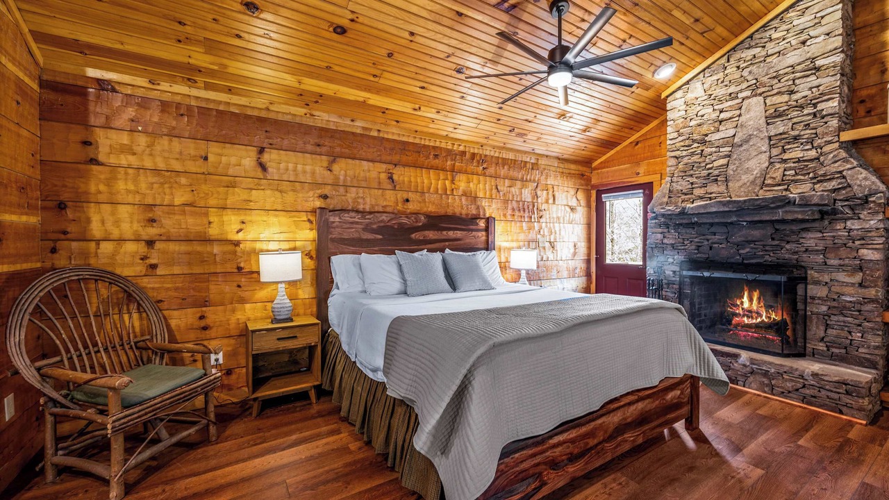 Photo of Bedroom in Townsend