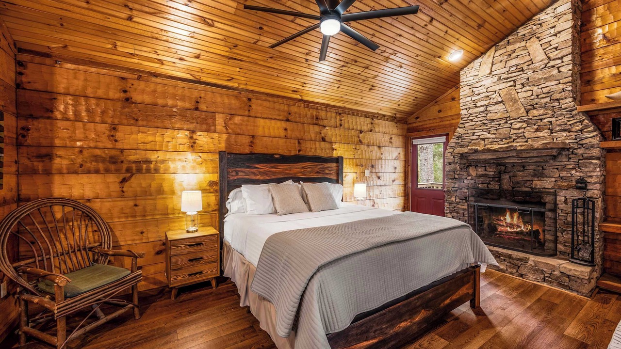 Photo of Bedroom in Townsend