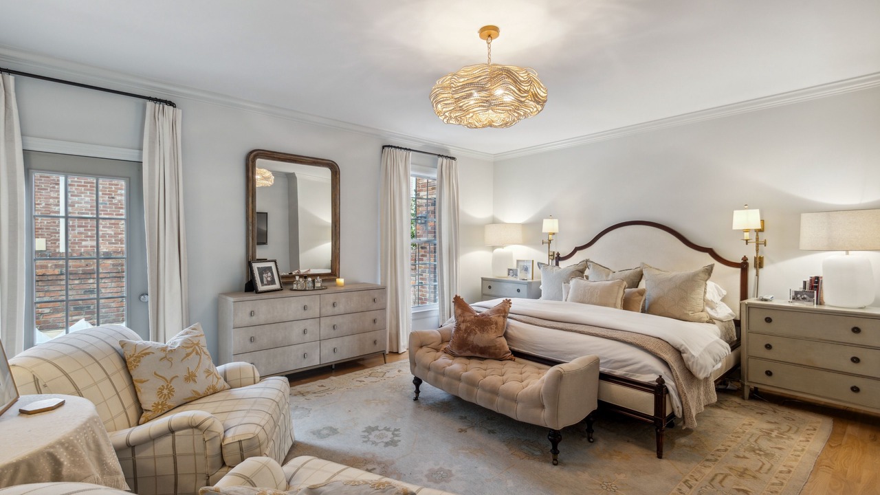 Photo of Bedroom in Green Hills