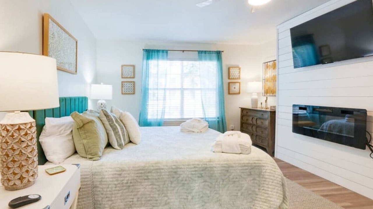 Photo of Bedroom in Whitemarsh Island