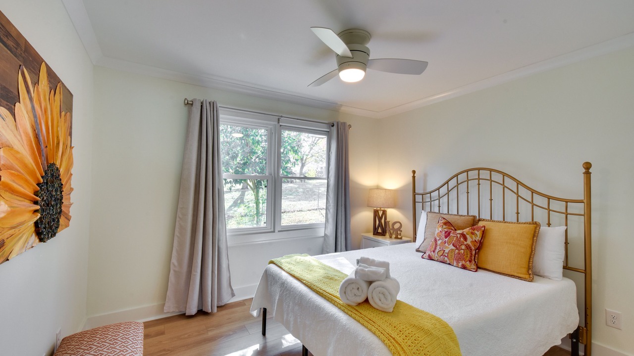 Photo of Others in Travelers Rest