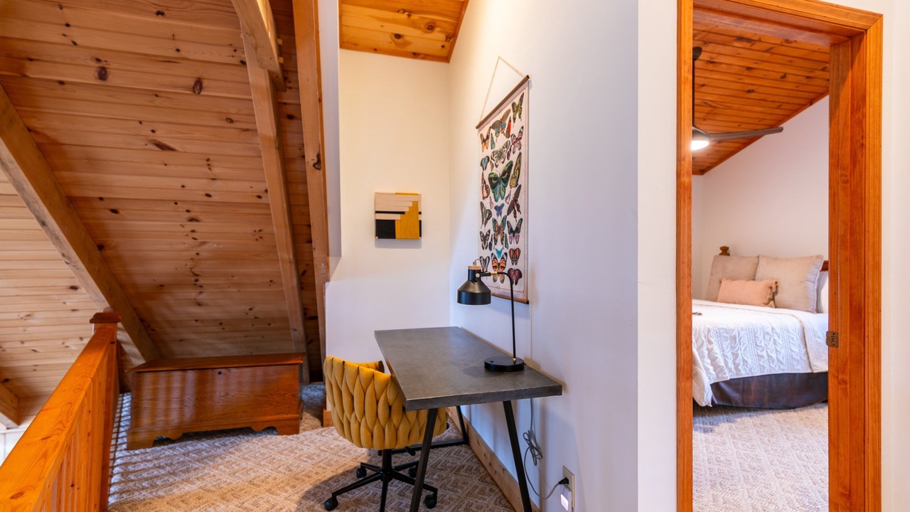 Photo of Bedroom in Deep Gap