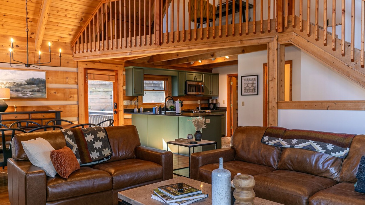Photo of Livingroom in Deep Gap