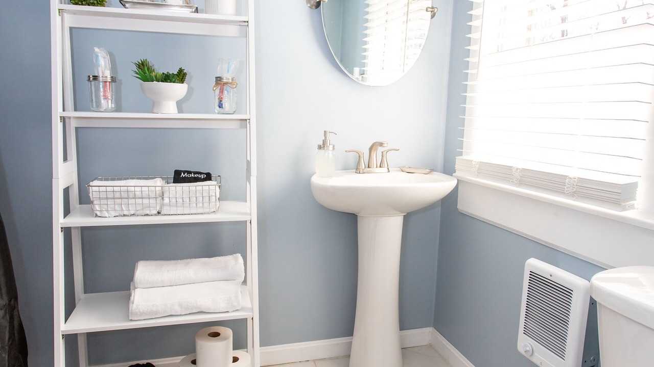 Photo of Bathroom in Frankfort