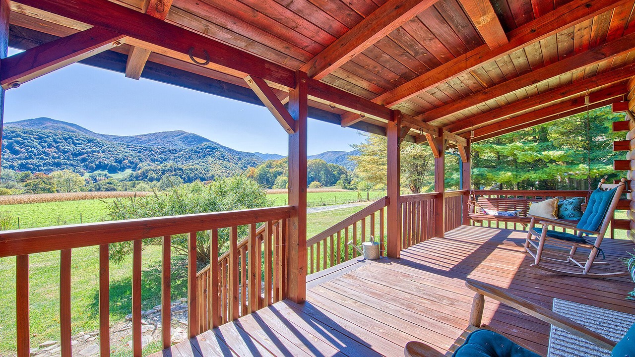 Photo of Outdoor in Maggie Valley