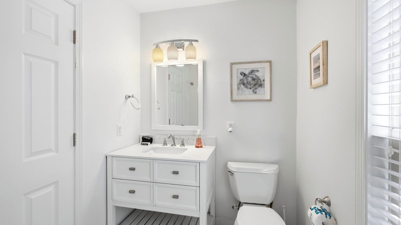 Photo of Bathroom in The Cottages