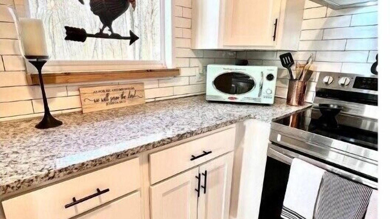 Photo of Kitchen in Mountain City