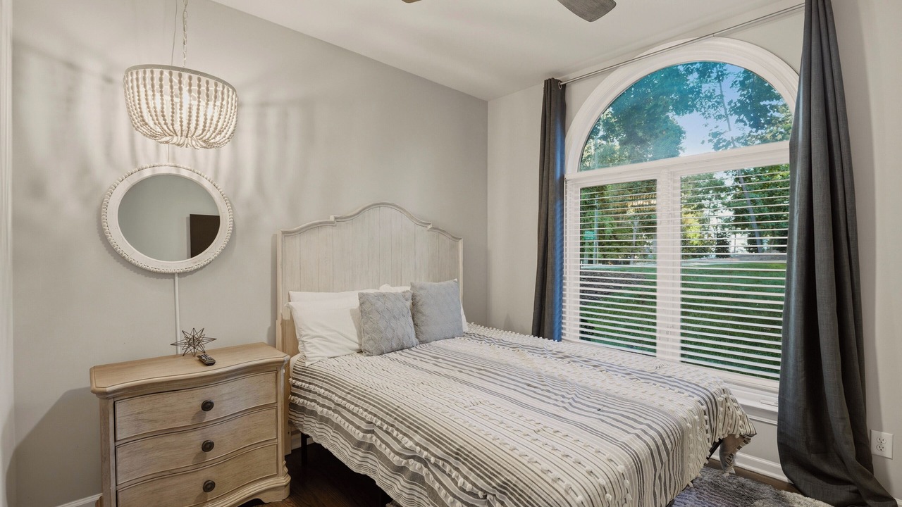 Photo of Bedroom in Mayhew