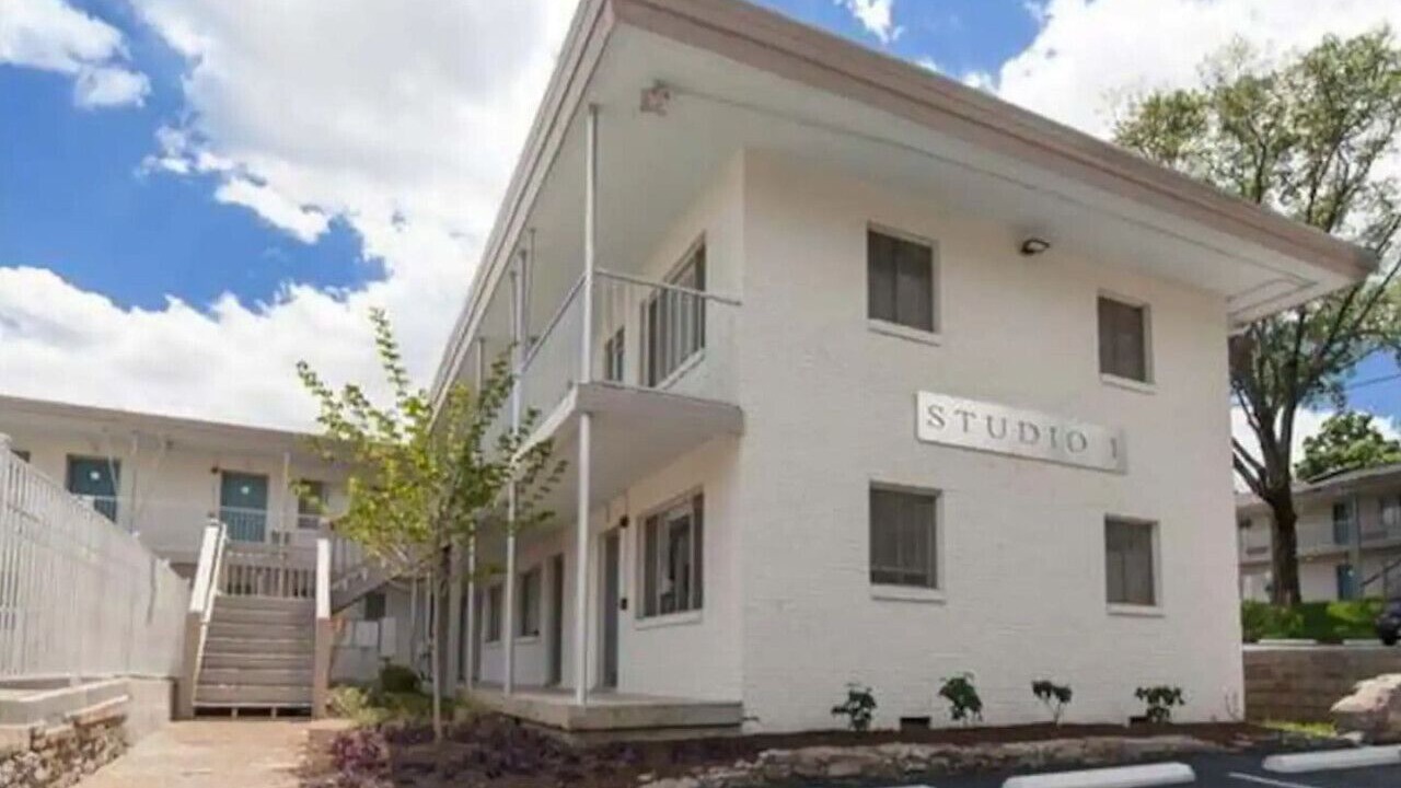 Photo of Outdoor in Melrose
