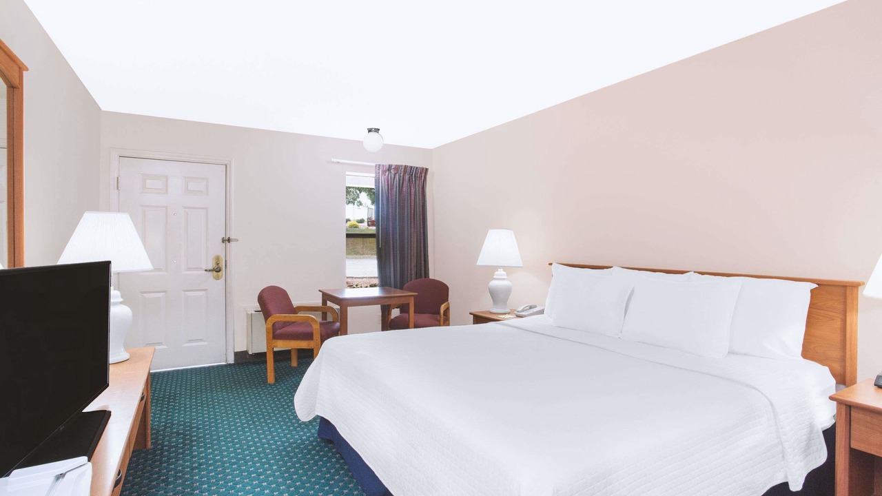 Photo of Bedroom in Wytheville