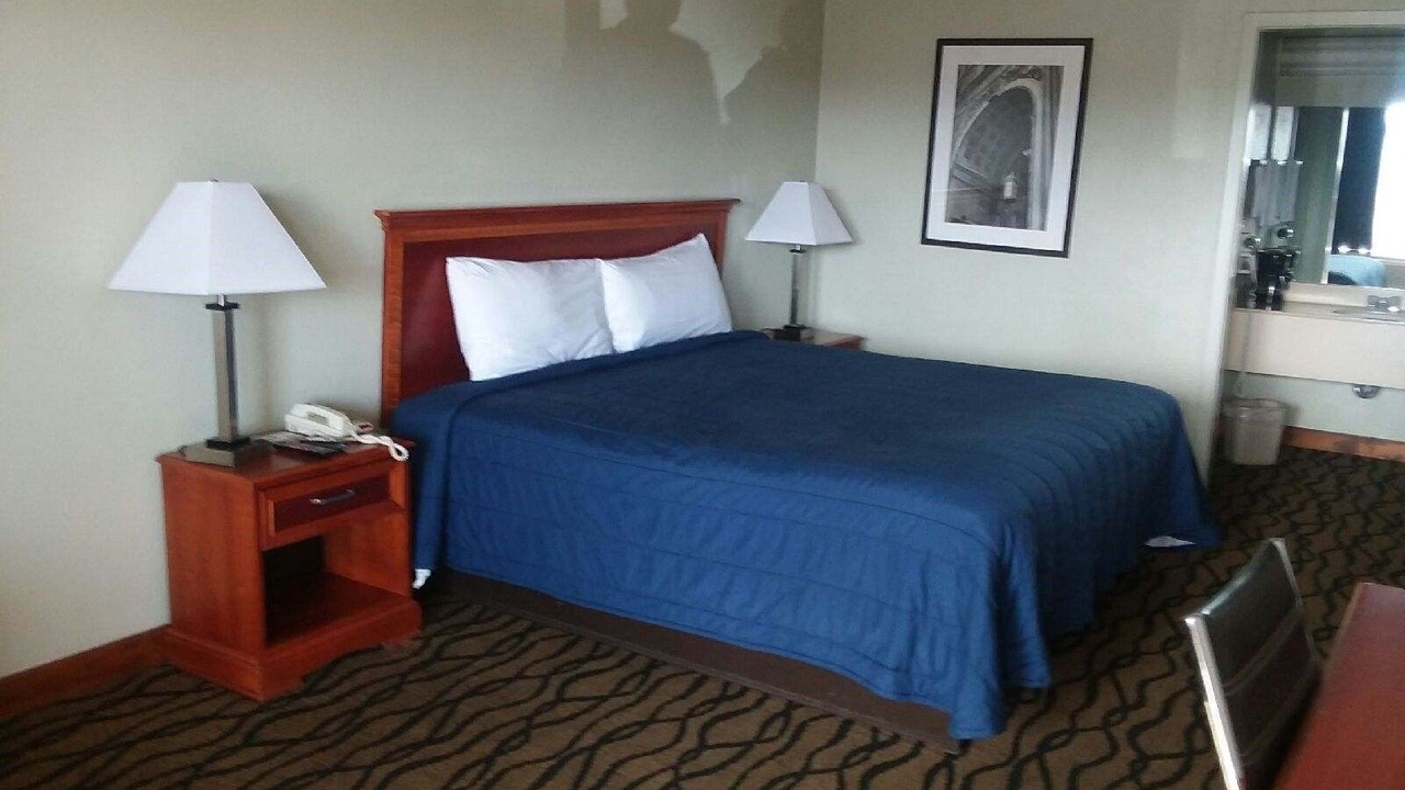 Photo of Bedroom in Springfield