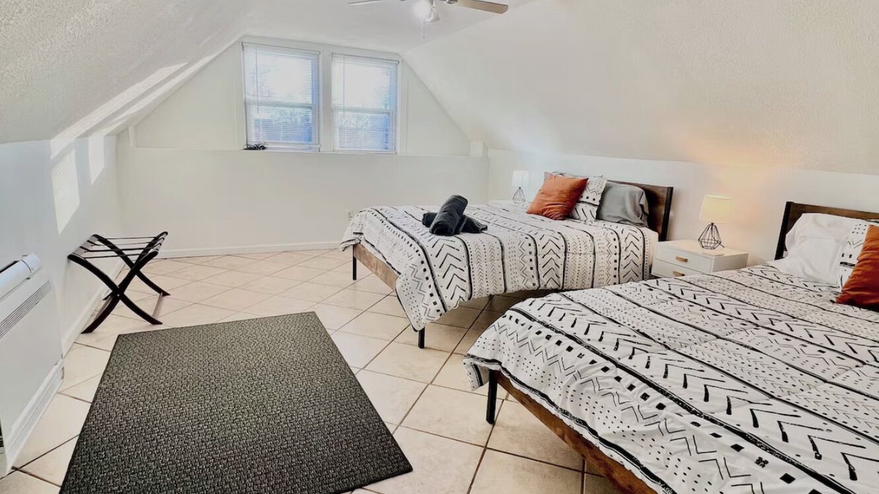 Photo of Bedroom in Shelby Park