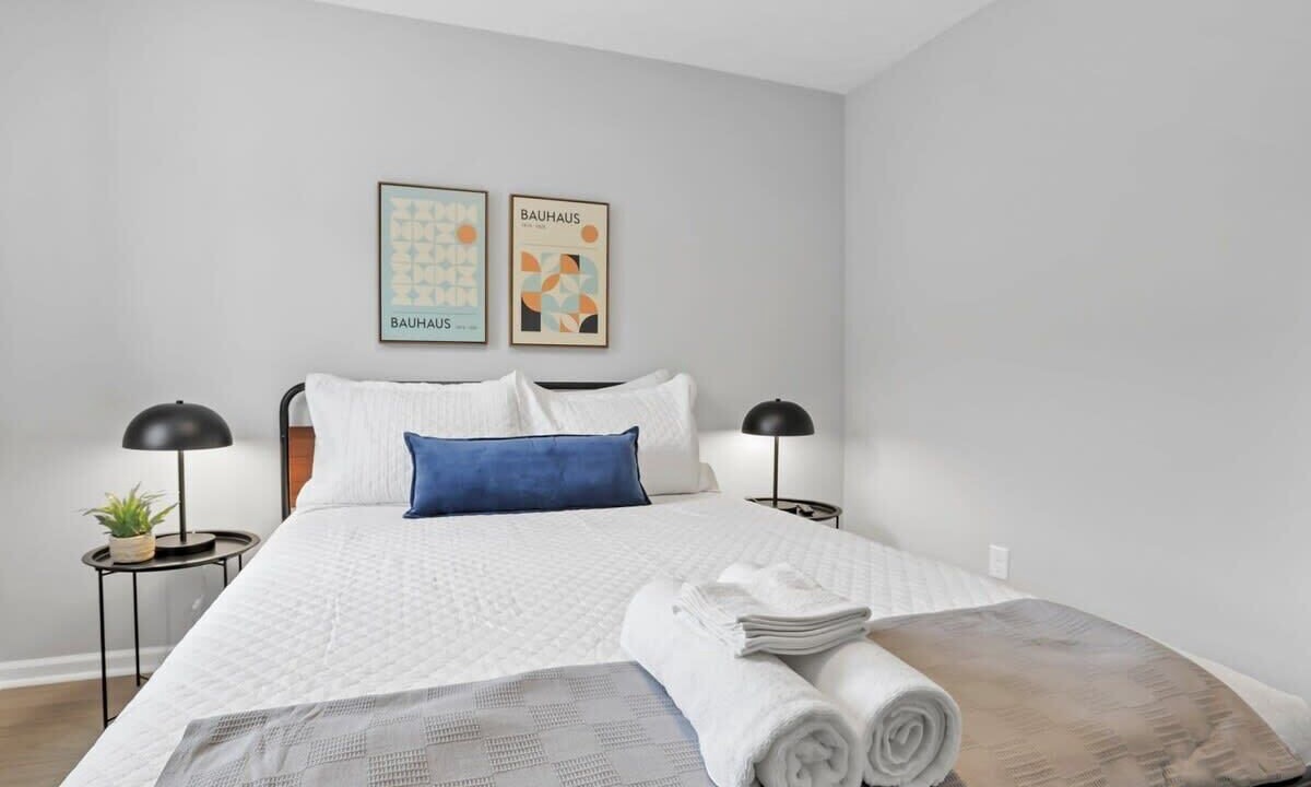 Photo of Bedroom in Downtown Columbus