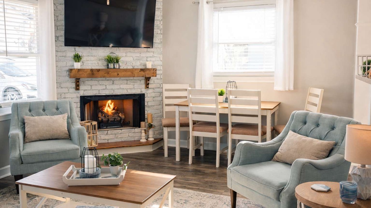 Photo of Livingroom in Johnson City