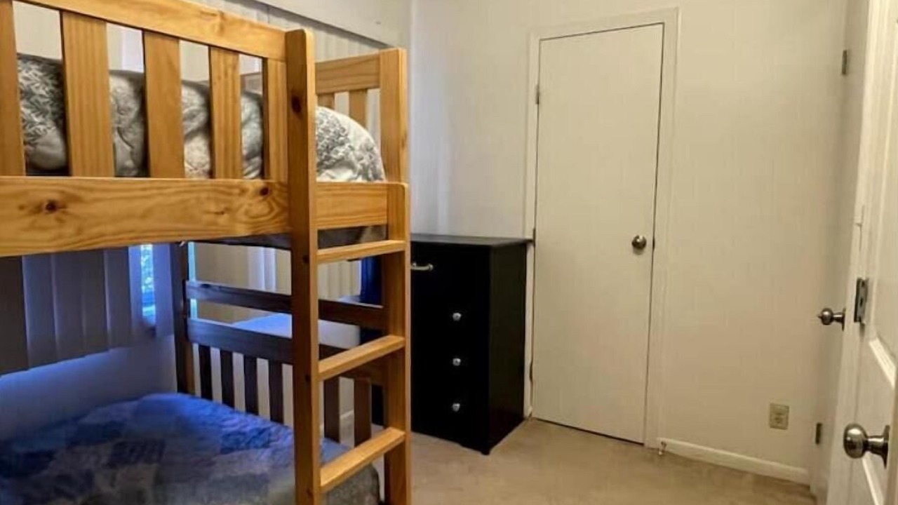 Photo of Bedroom in Fairfield Glade