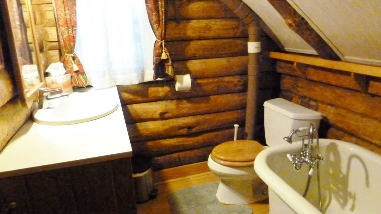 Photo of Bathroom in Black Mountain