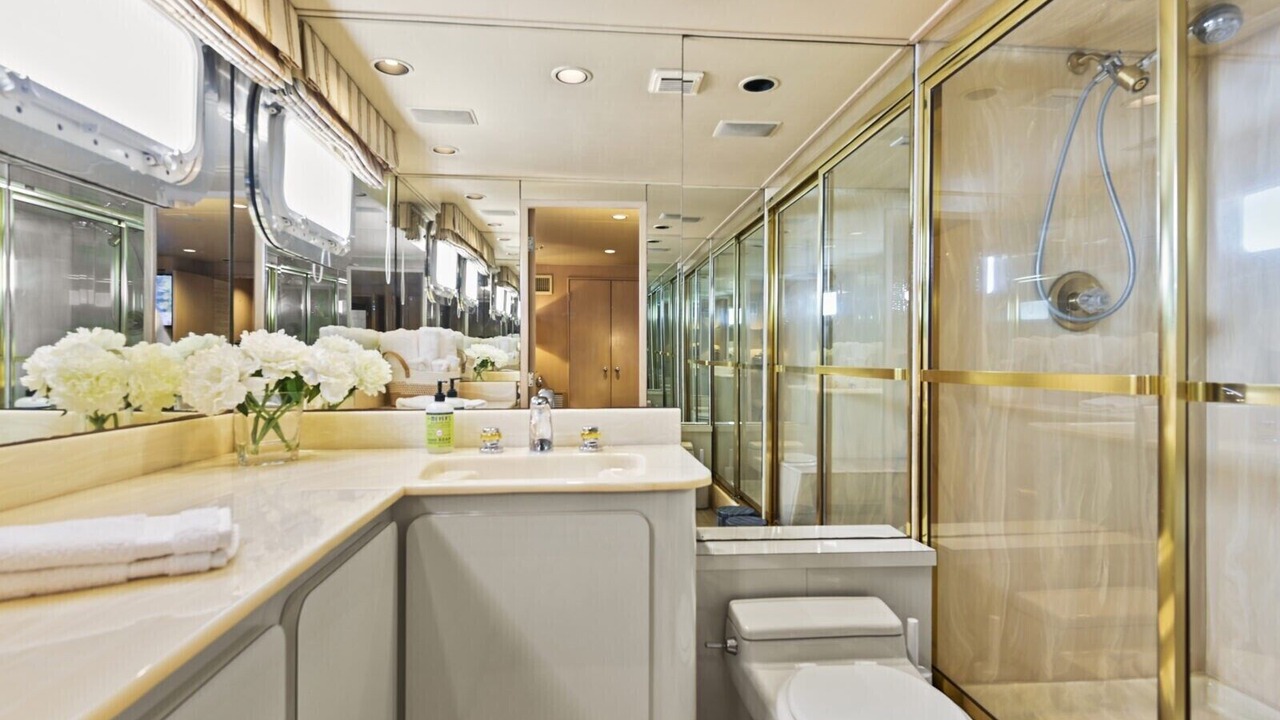 Photo of Bathroom in Downtown Charleston
