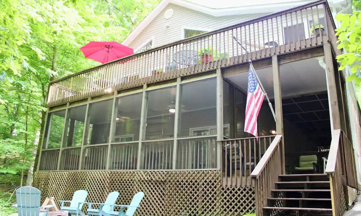 Photo of Others in Martin