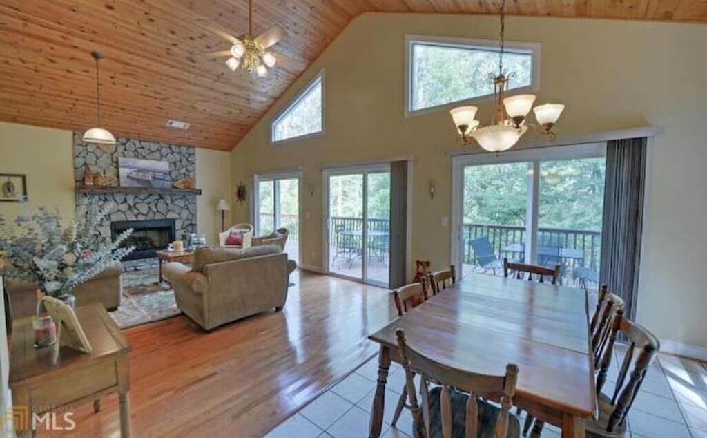 Photo of Bedroom in Martin