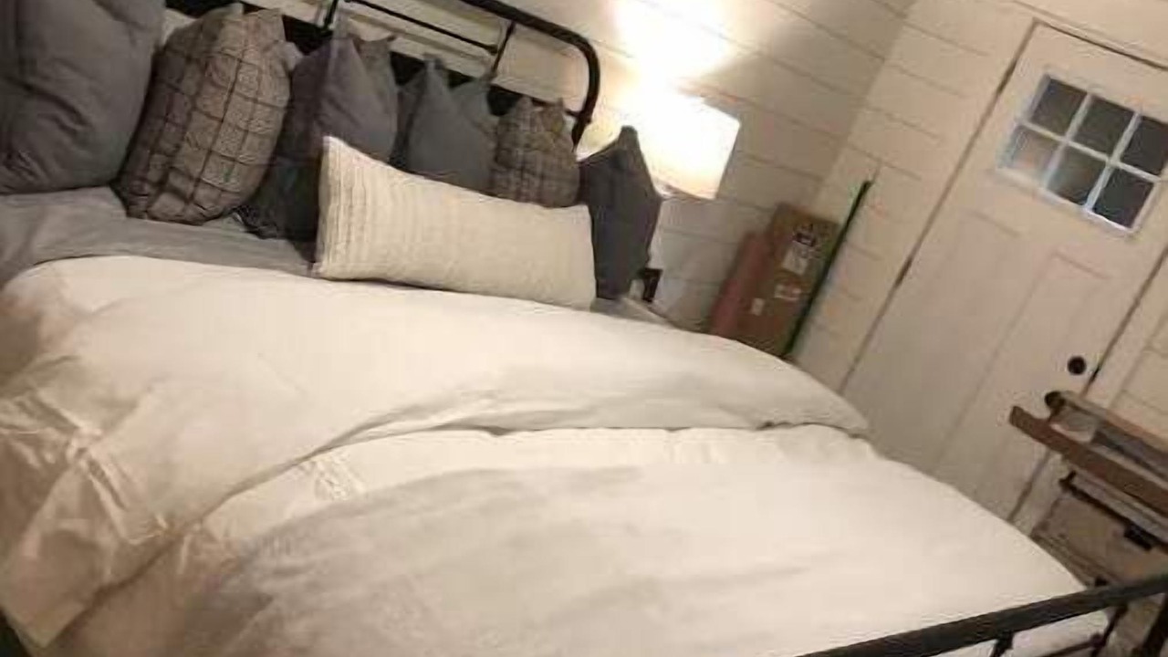 Photo of Bedroom in Altamont