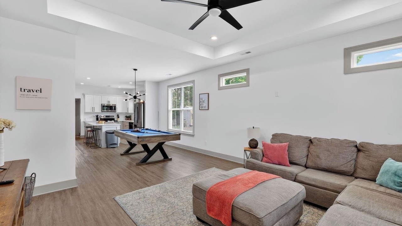 Photo of Livingroom in Chattanooga