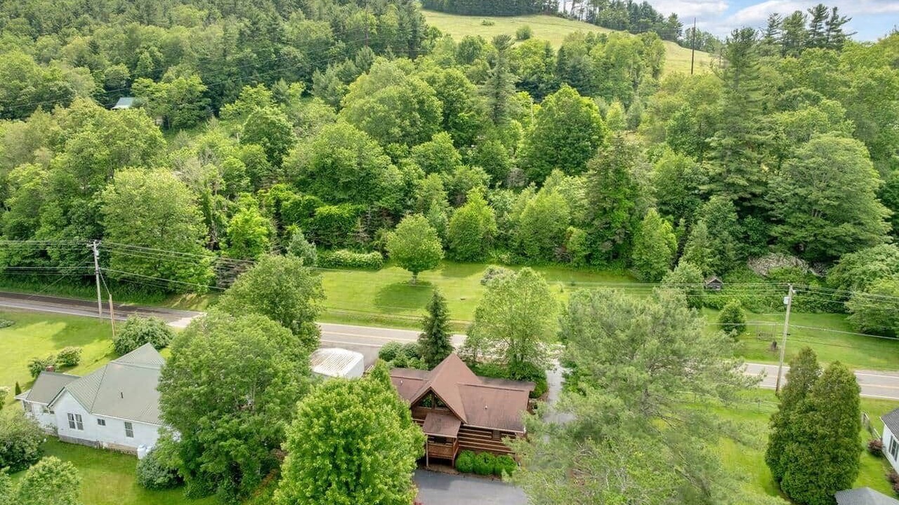 Photo of Outdoor in Newland