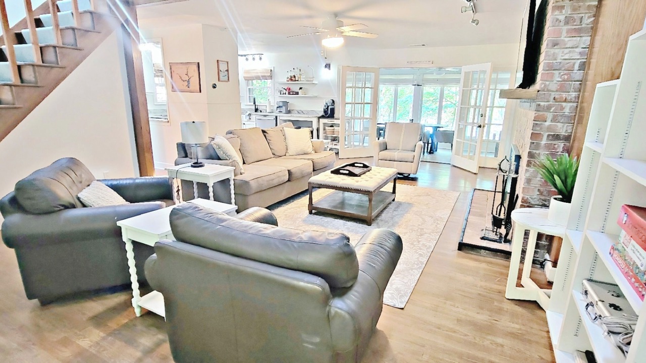 Photo of Livingroom in Gumlog