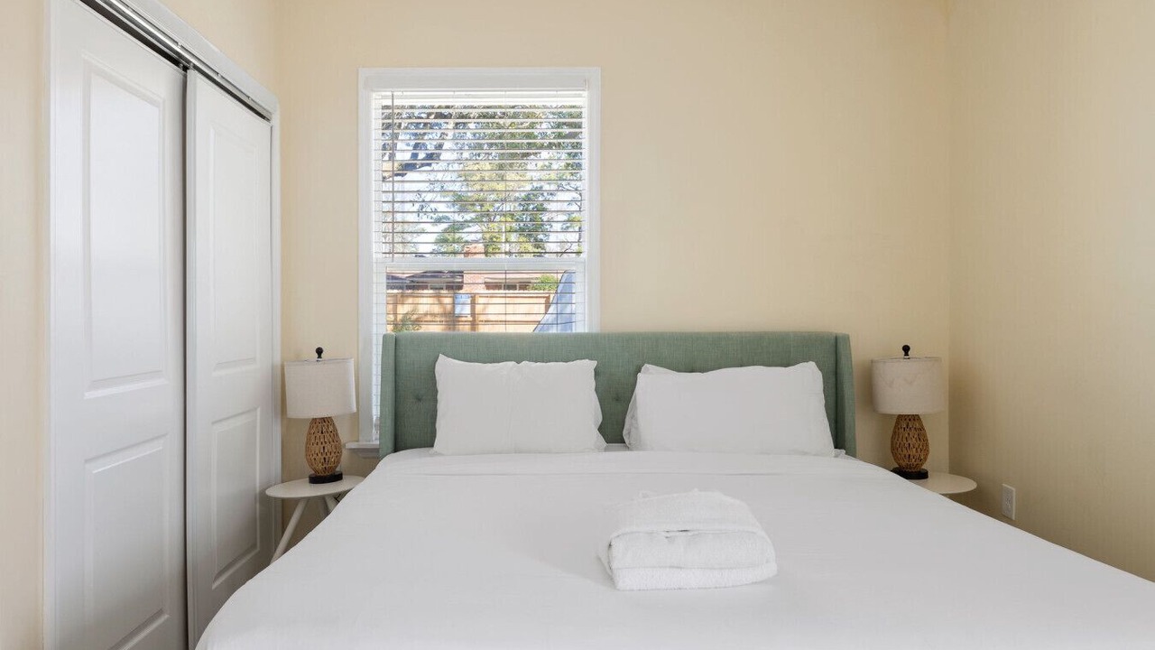 Photo of Bedroom in Hanahan