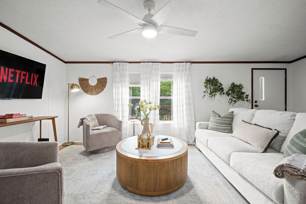 Photo of Livingroom in Fayetteville