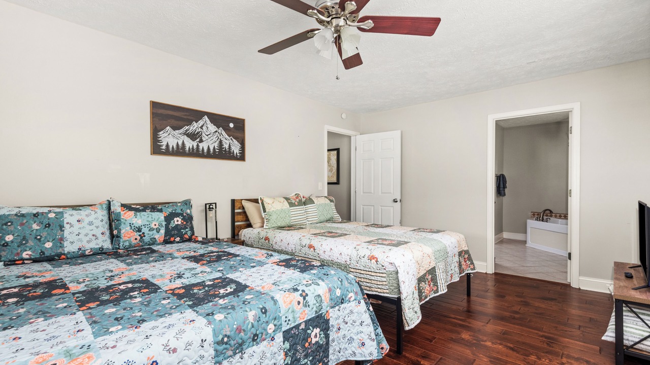 Photo of Bedroom in Greenbrier
