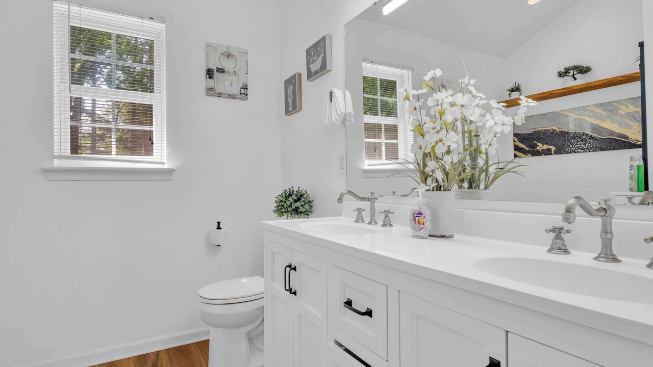 Photo of Bathroom in Prosperity Church Road