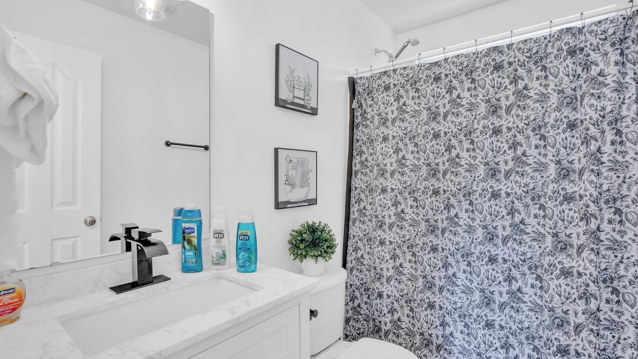 Photo of Bathroom in Prosperity Church Road