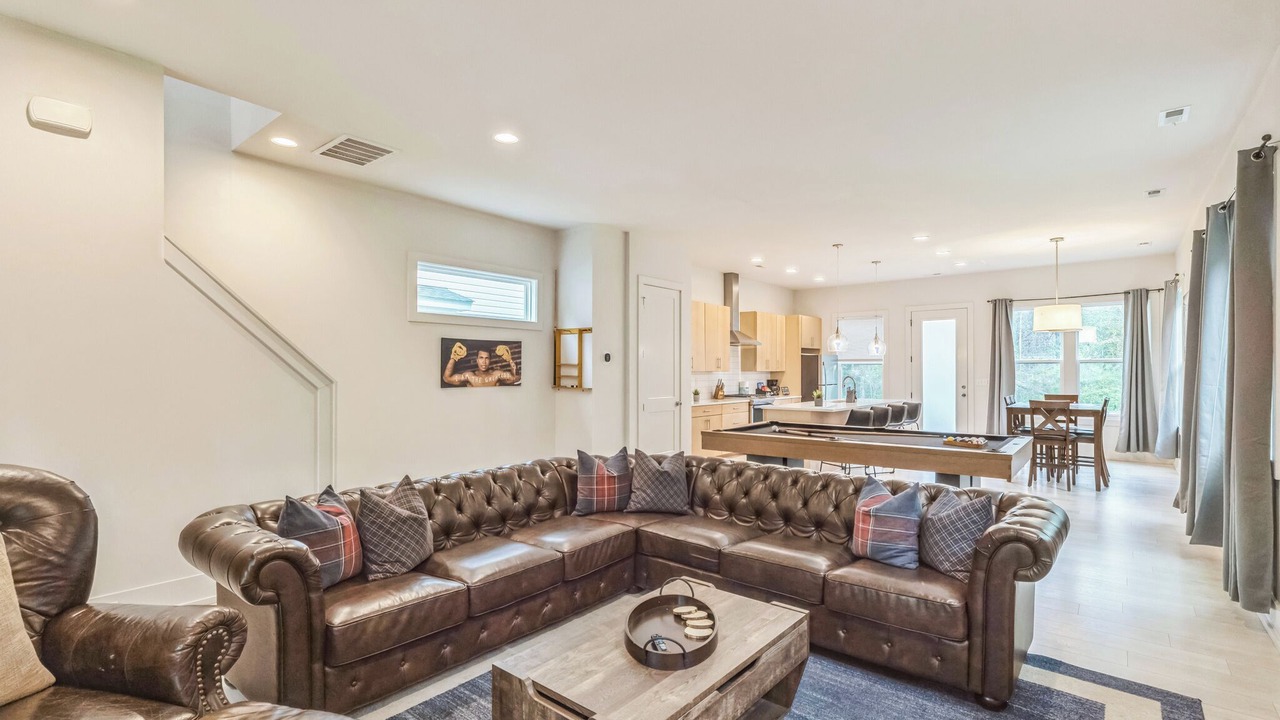 Photo of Livingroom in Sugar Creek