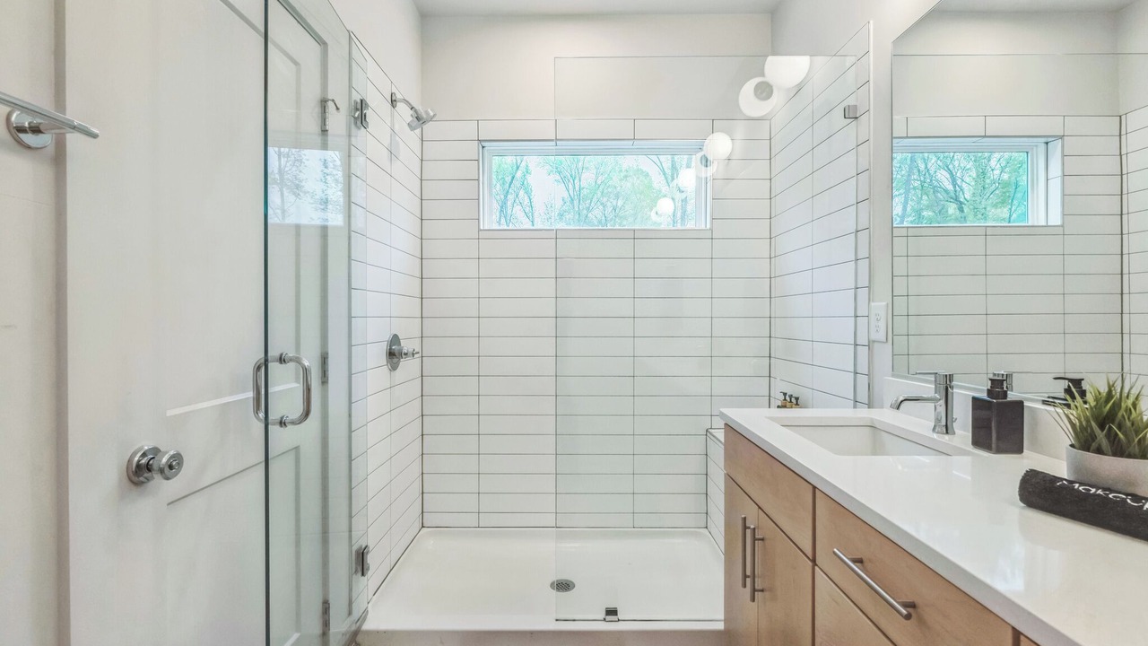 Photo of Bathroom in Sugar Creek
