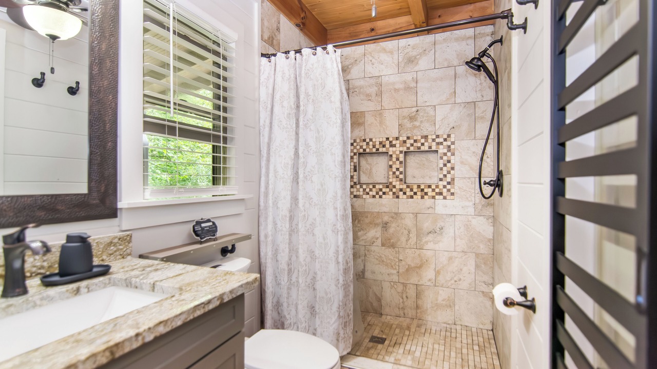 Photo of Bathroom in Ellijay