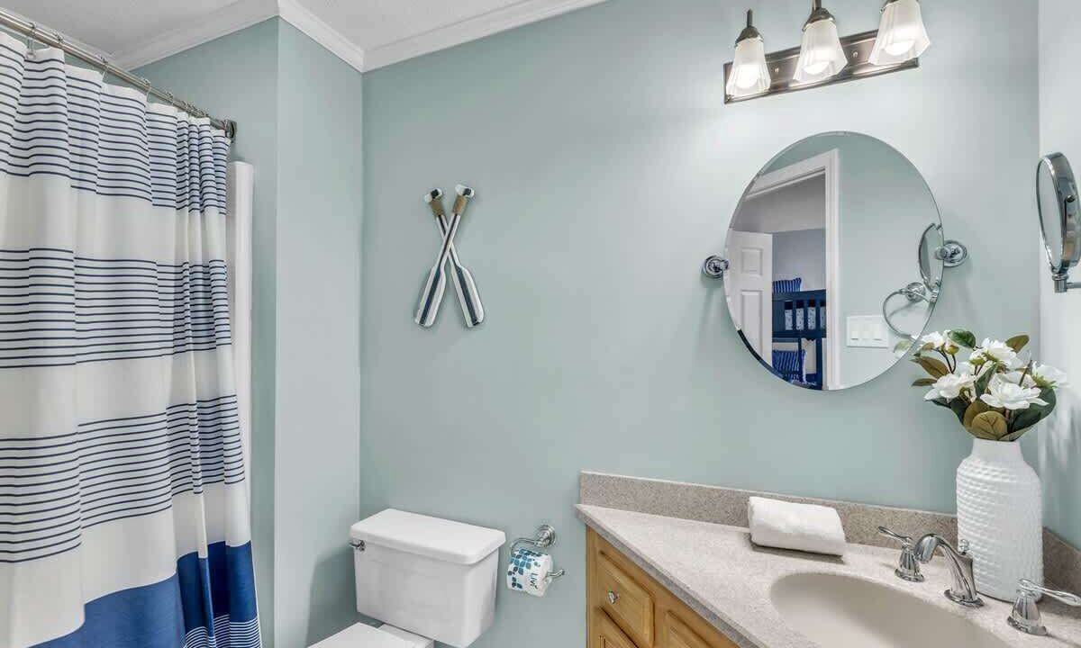 Photo of Bathroom in The Cottages
