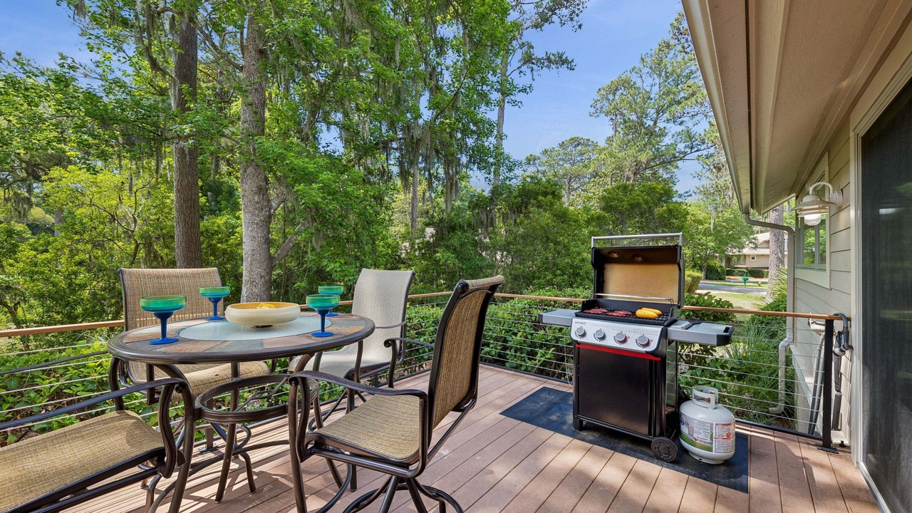 Photo of Outdoor in Heritage Woods