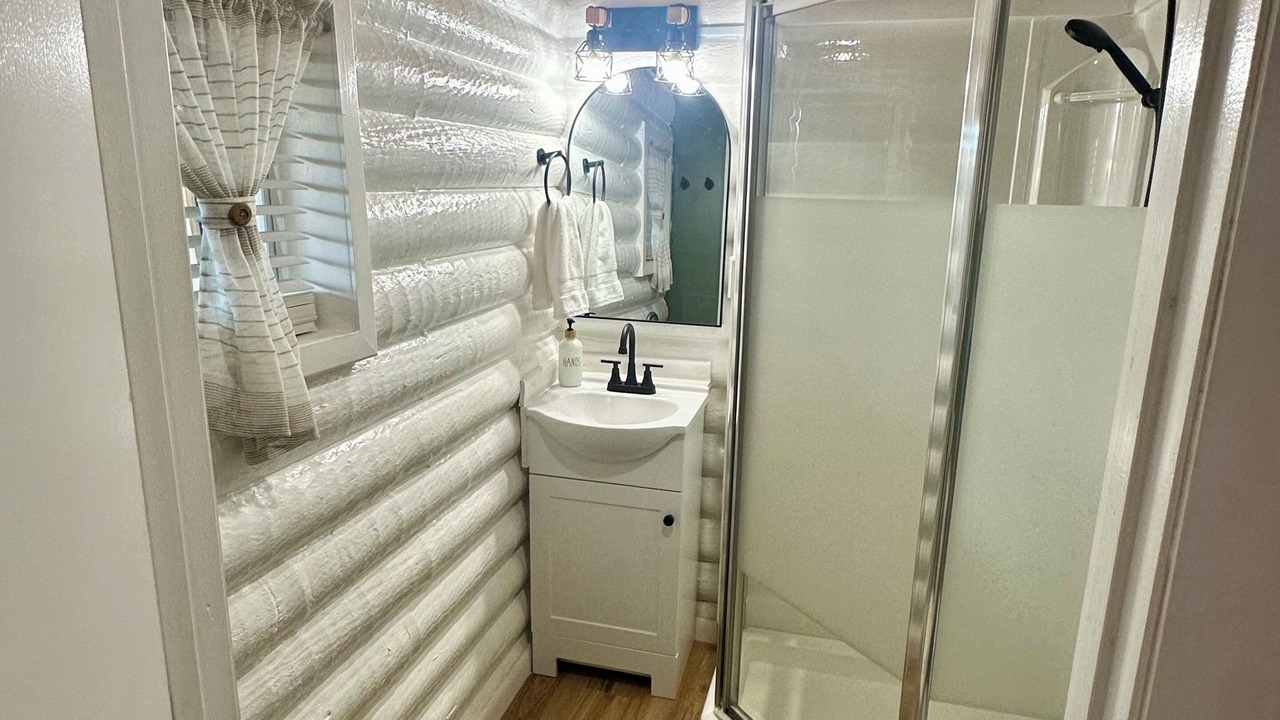 Photo of Bathroom in Sevierville