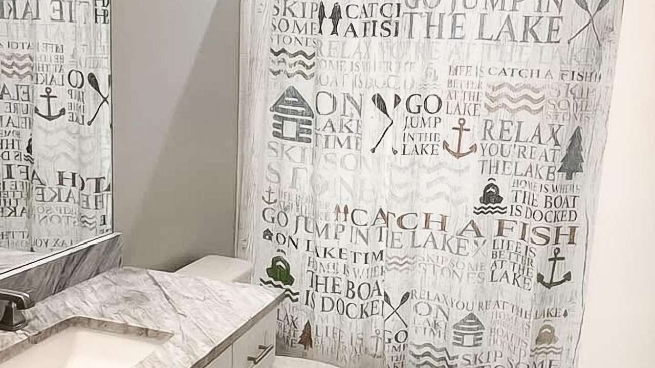 Photo of Bathroom in Silver Point