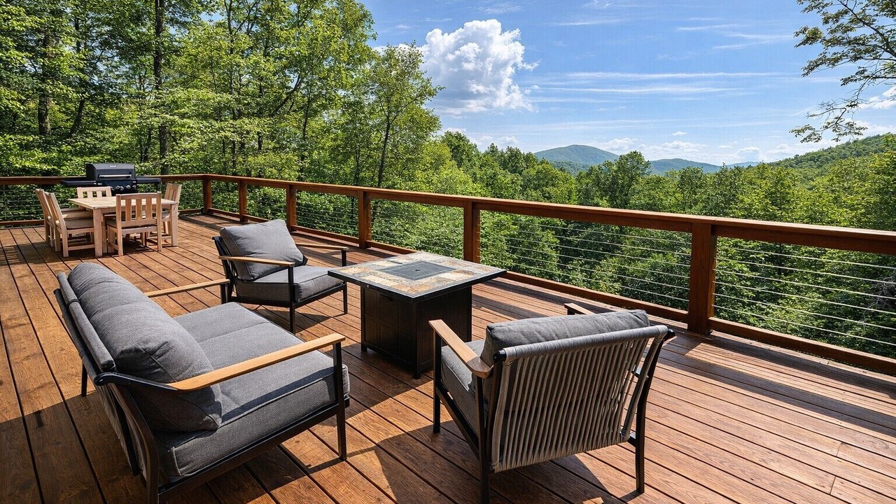 Photo of Outdoor in Black Mountain