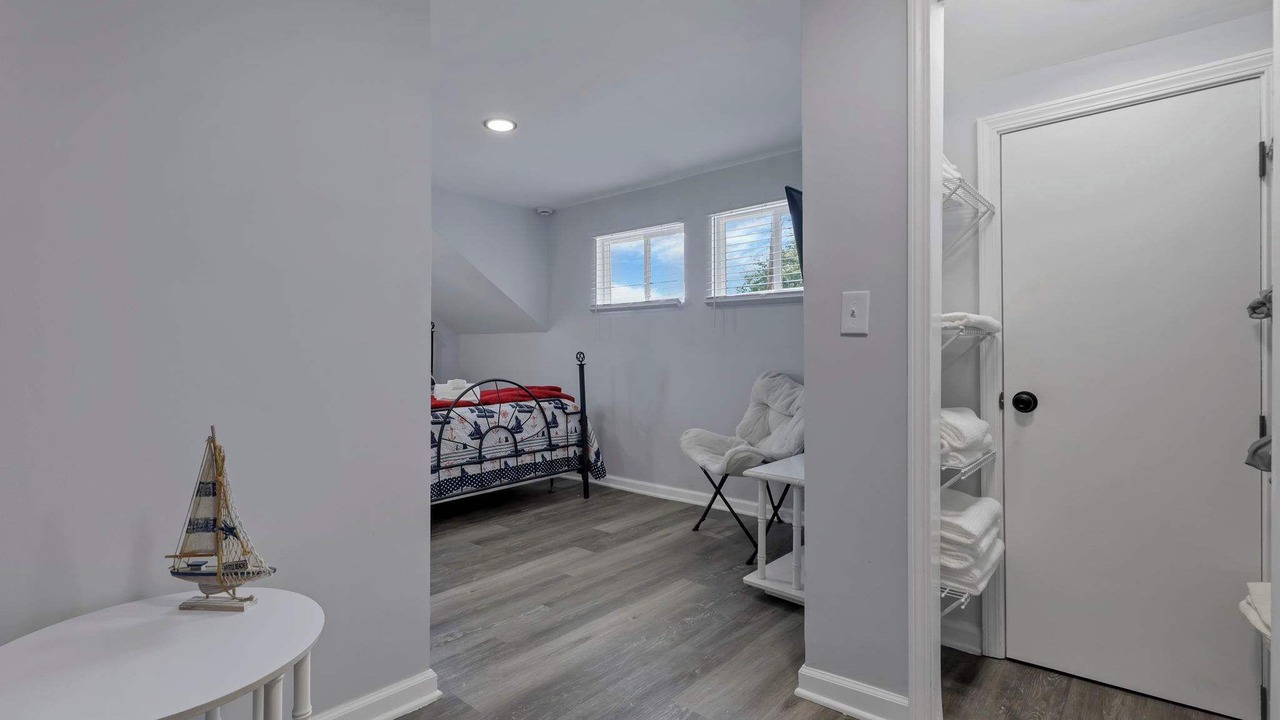 Photo of Bedroom in Buckeye Lake