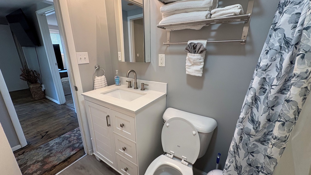 Photo of Bathroom in Xenia