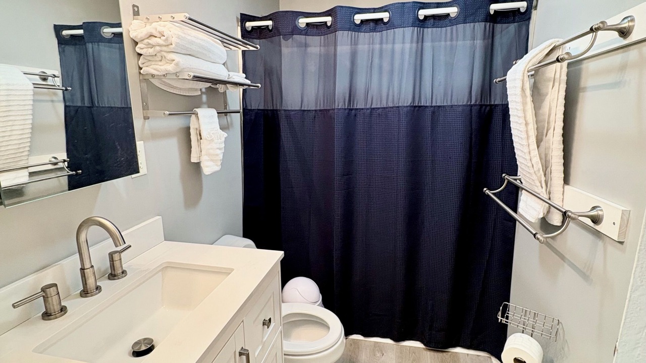 Photo of Bathroom in Xenia