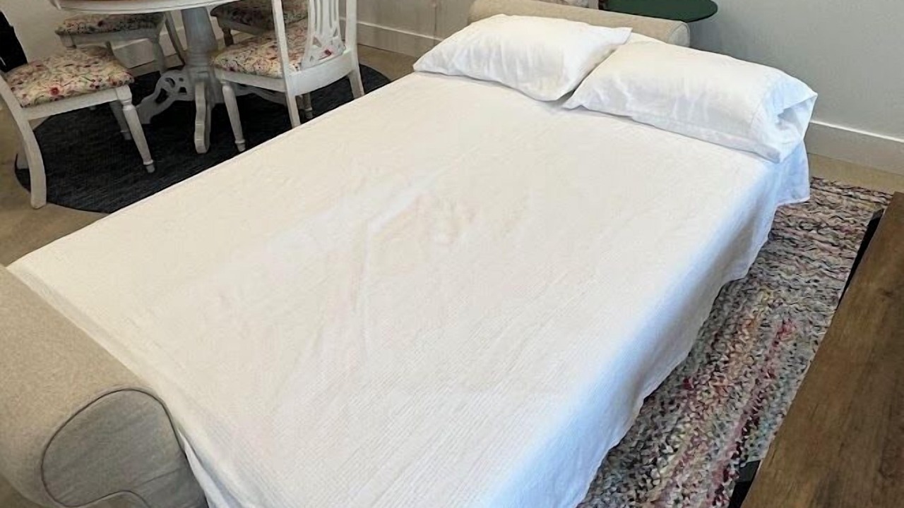 Photo of Bedroom in Pilot Mountain
