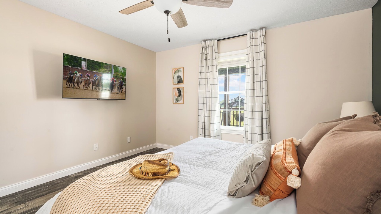 Photo of Bedroom in Bardstown