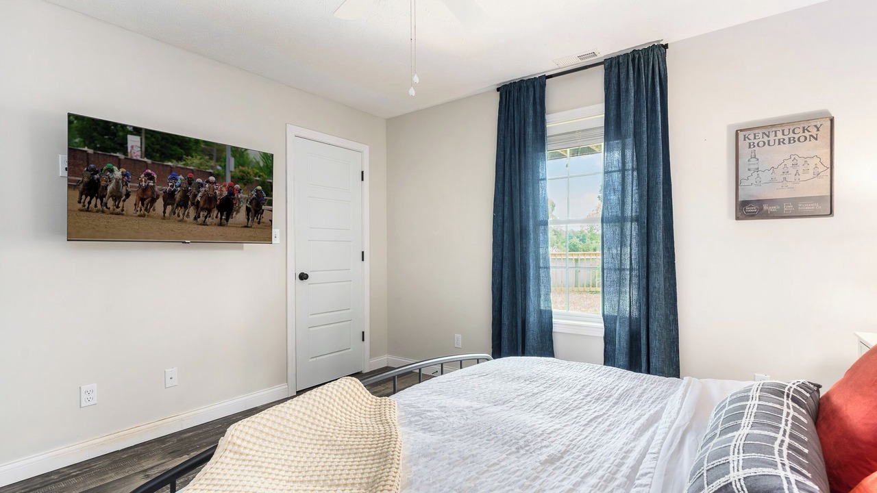 Photo of Bedroom in Bardstown