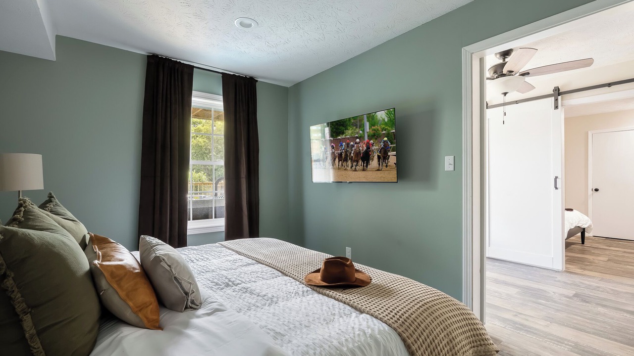 Photo of Bedroom in Bardstown